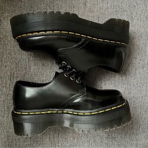 Dr. Marten’s 1461 platform derby